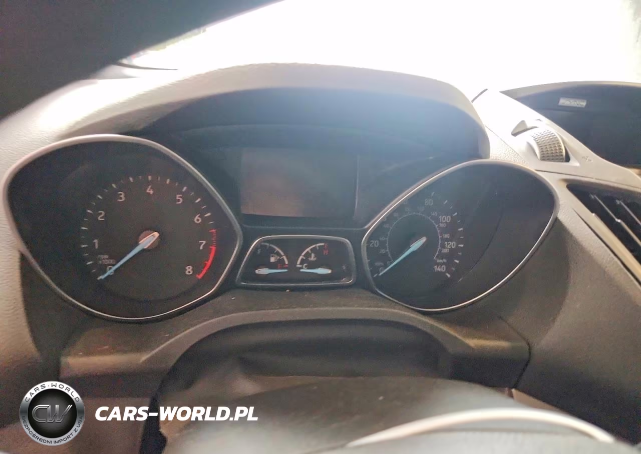 2018 Ford Escape Se VIN:1FMCU0GD4JUA58709 - 9