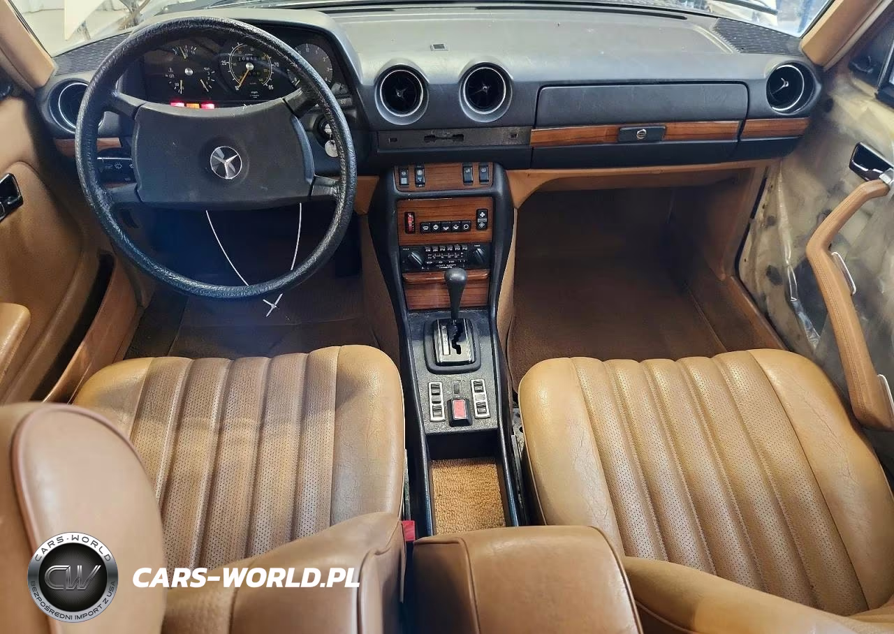 1981 Mercedes-Benz 300 D VIN:WDBAB30AXBB248299 - 8