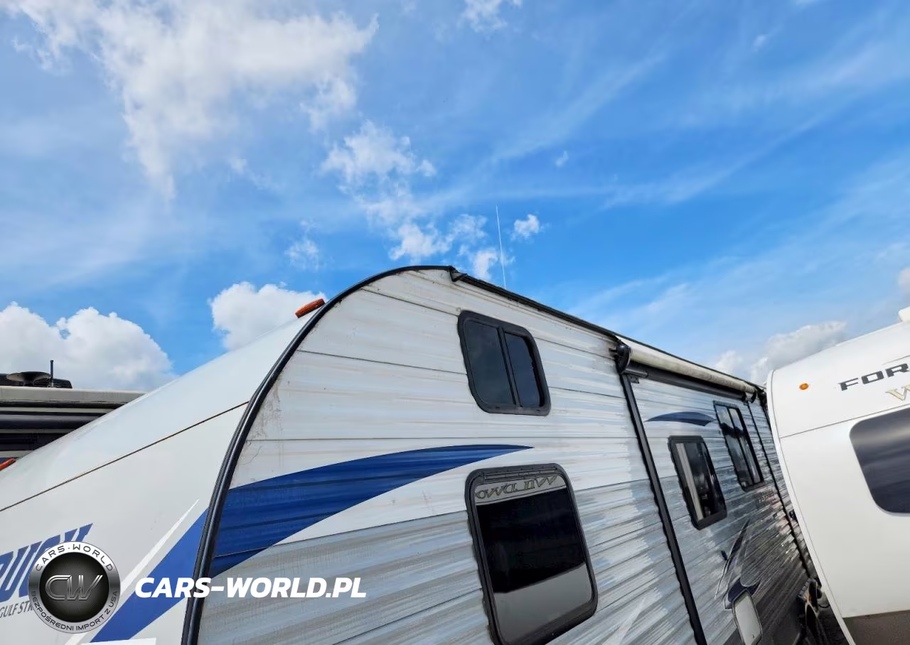 2018 Gulf Stream Innsbruck Camper VIN:1NL1GTT22J1128874 - 7