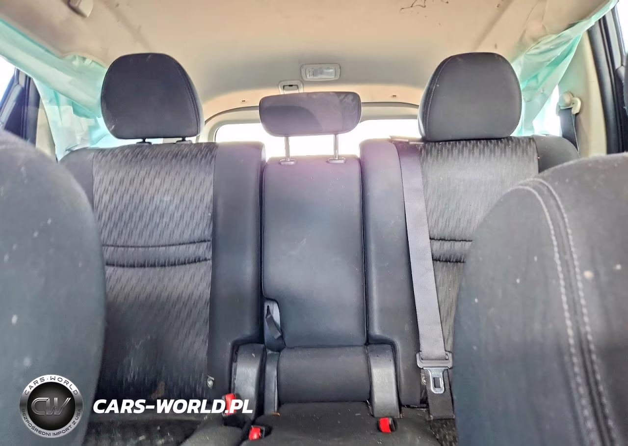 2019 Nissan Rogue S VIN:KNMAT2MV1KP536950 - 10
