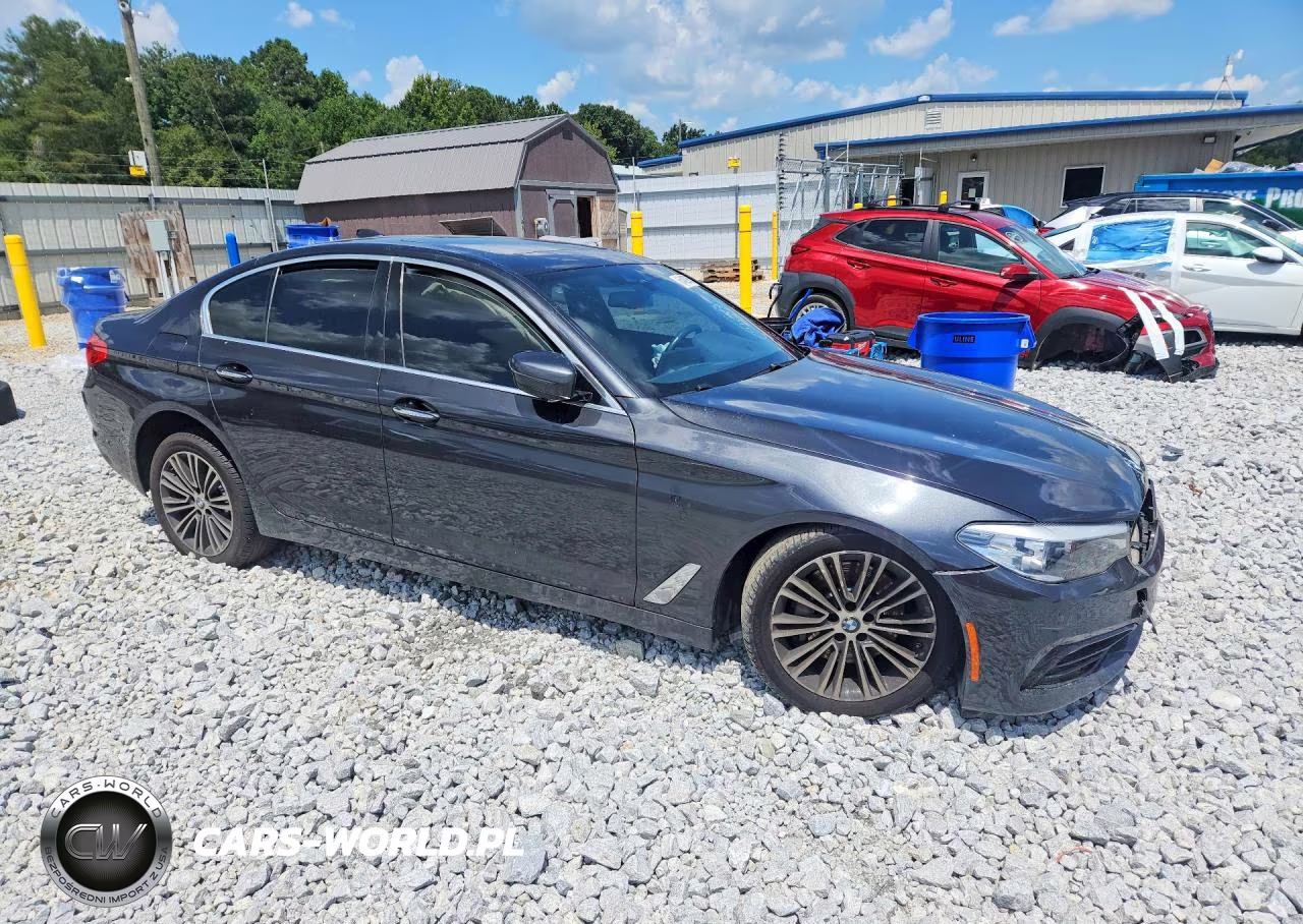 2018 BMW 530 I VIN:WBAJA5C53JWA57538 - 4