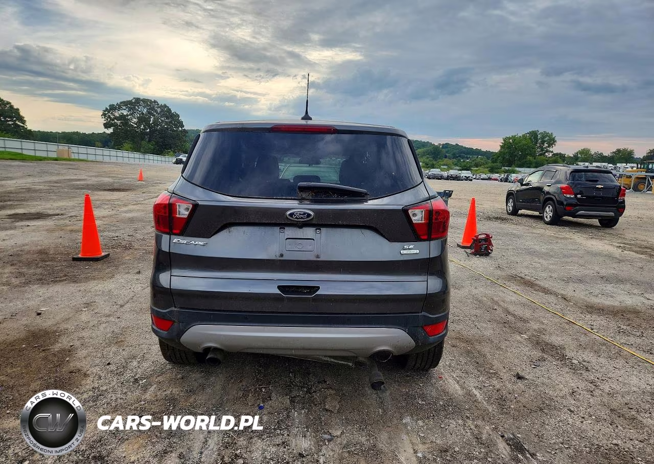 2019 Ford Escape Se VIN:1FMCU0GD8KUB13082 - 6