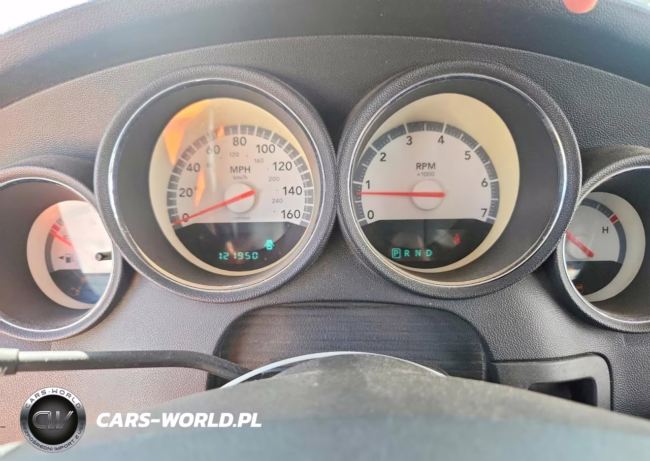 2008 Dodge Charger VIN:2B3KA43G18H271292 - 9