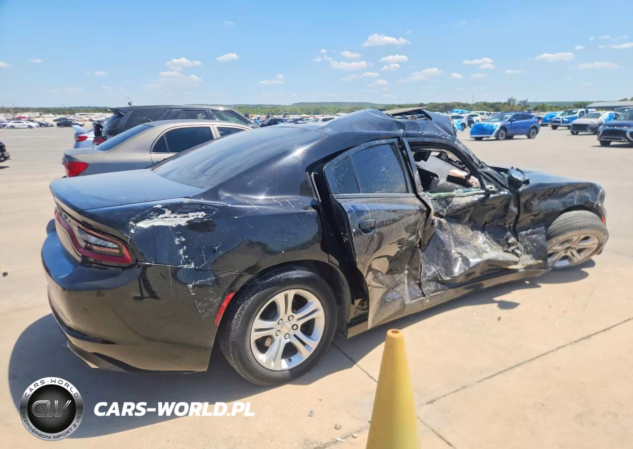 2020 Dodge Charger VIN:2C3CDXBG1LH106904 - 3