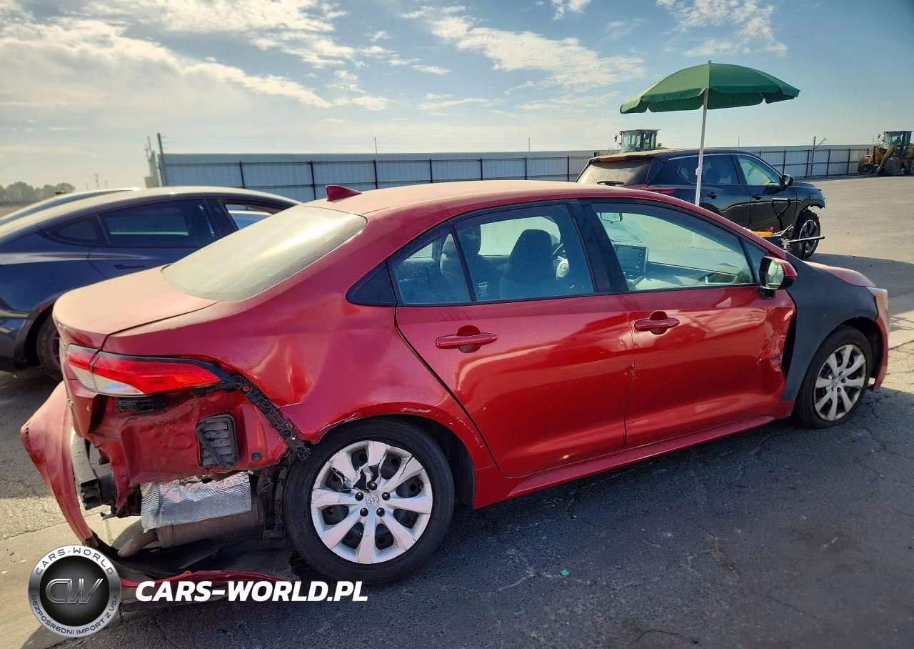 2021 Toyota Corolla Le VIN:5YFEPMAEXMP228103 - 3