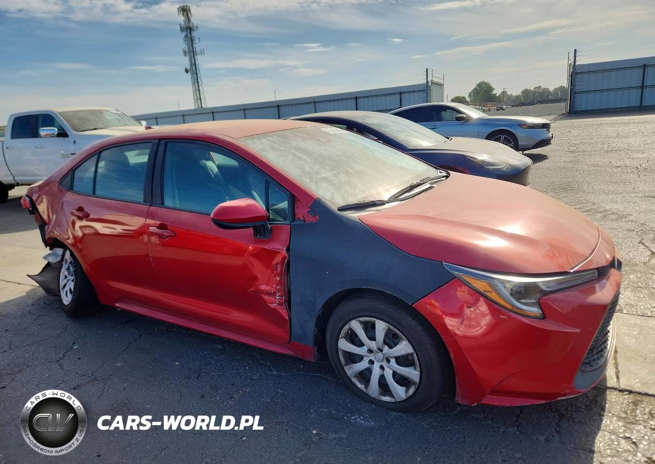 2021 Toyota Corolla Le VIN:5YFEPMAEXMP228103 - 4