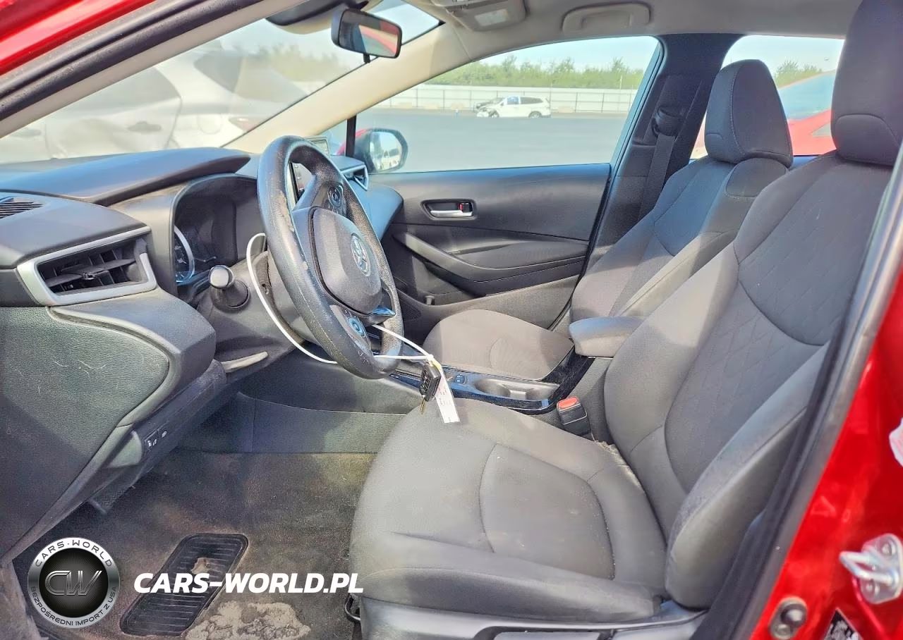 2021 Toyota Corolla Le VIN:5YFEPMAEXMP228103 - 7