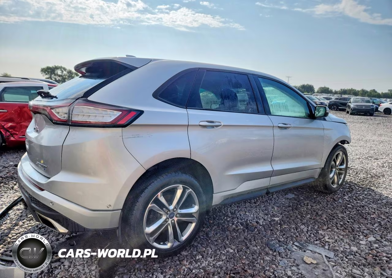 2015 Ford Edge Sport VIN:2FMTK4AP3FBB98165 - 3