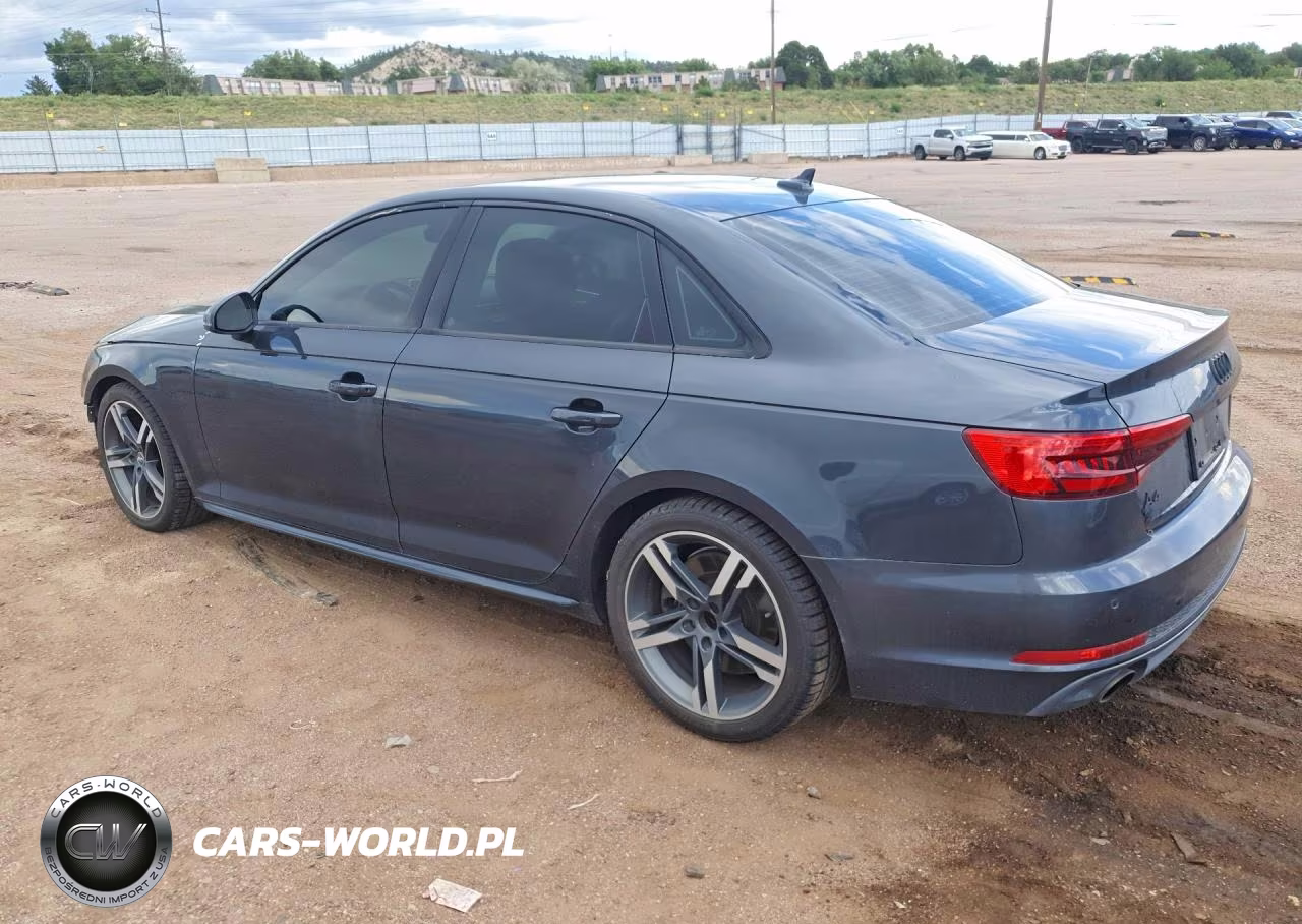 2017 Audi A4 Premium Plus VIN:WAUENAF40HN019358 - 2