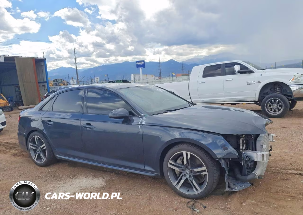 2017 Audi A4 Premium Plus VIN:WAUENAF40HN019358 - 4