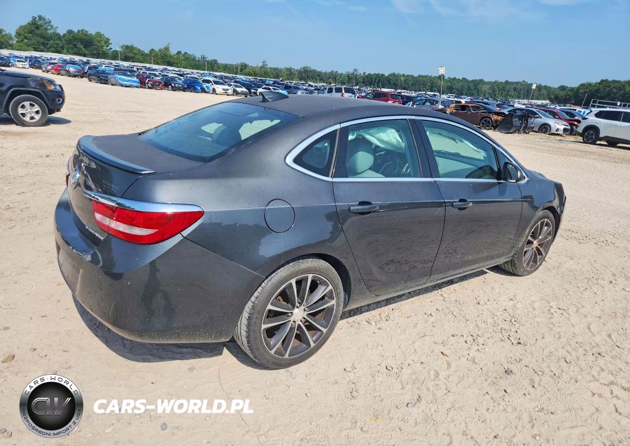 2016 Buick Verano Sport Touring VIN:1G4PW5SK0G4157809 - 3