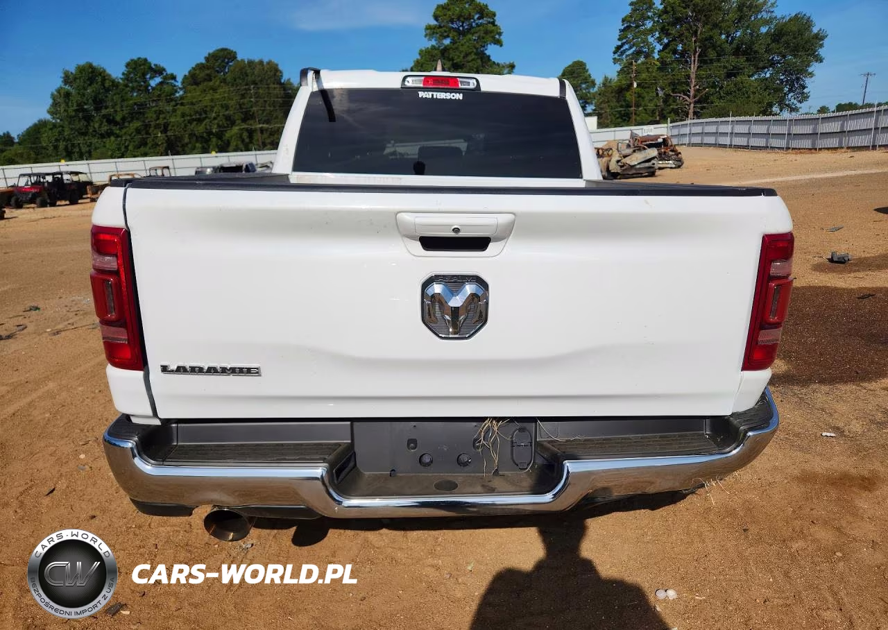 2024 Ram 1500 Laramie VIN:1C6RREJTXRN220109 - 6
