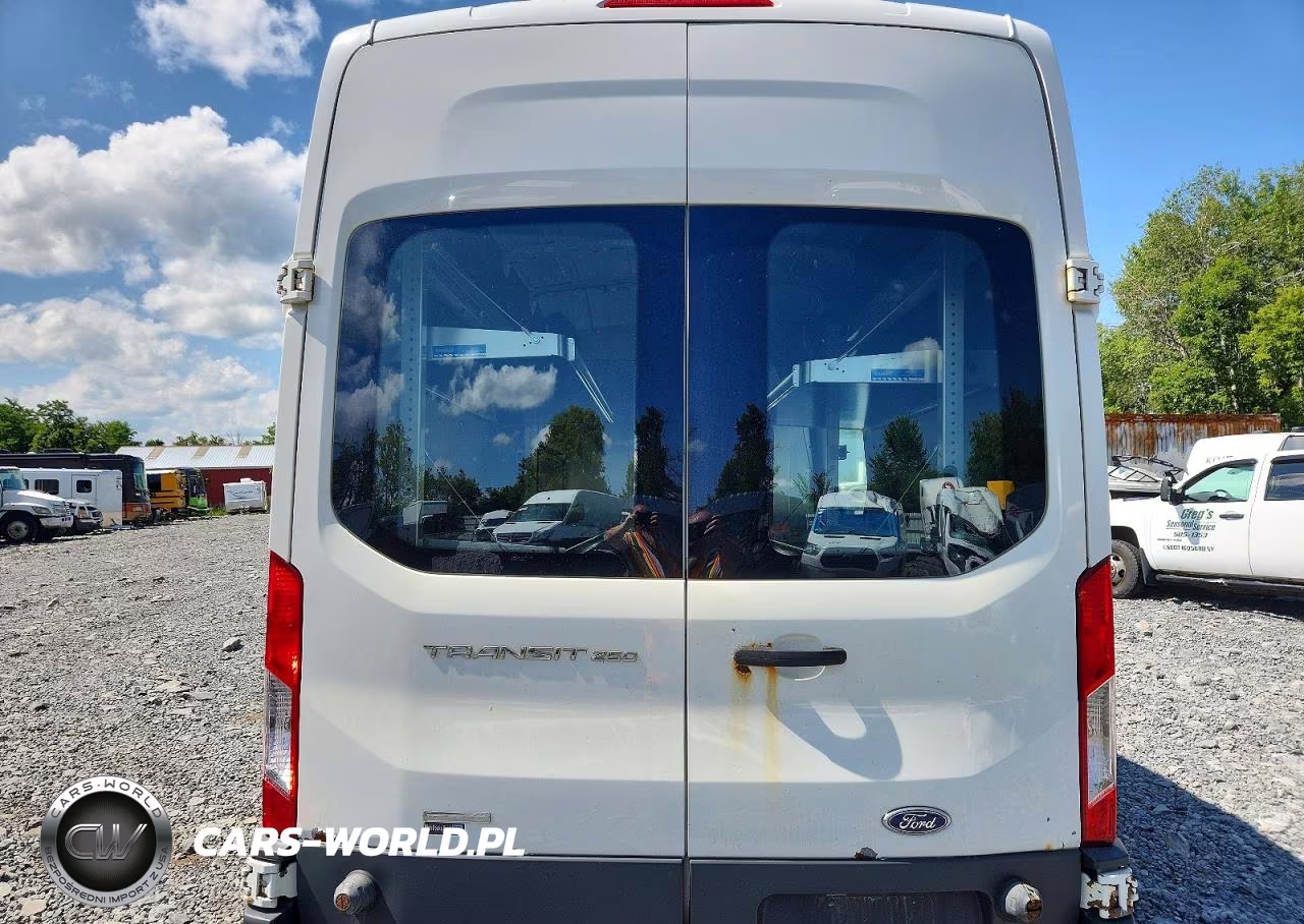 2015 Ford Transit T-250 VIN:1FTNR2XG5FKA04892 - 10