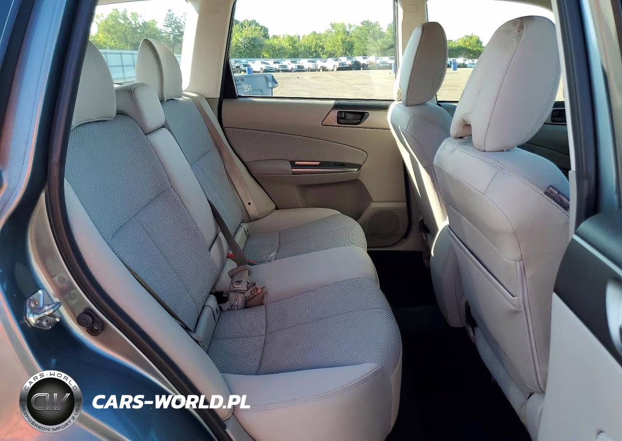 2011 Subaru Forester 2.5X VIN:JF2SHABC6BH719421 - 11