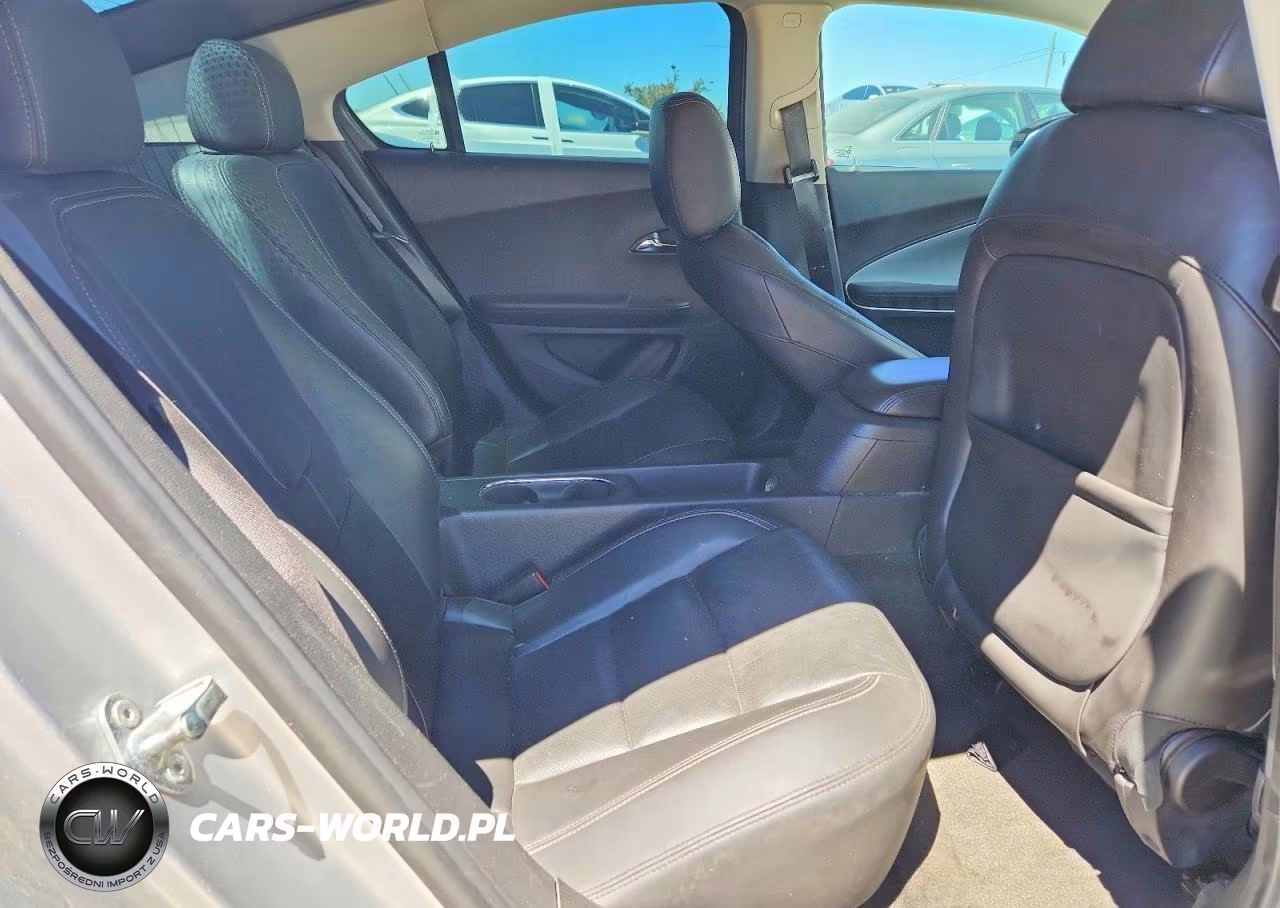 2012 Chevrolet Volt VIN:1G1RD6E46CU100202 - 10