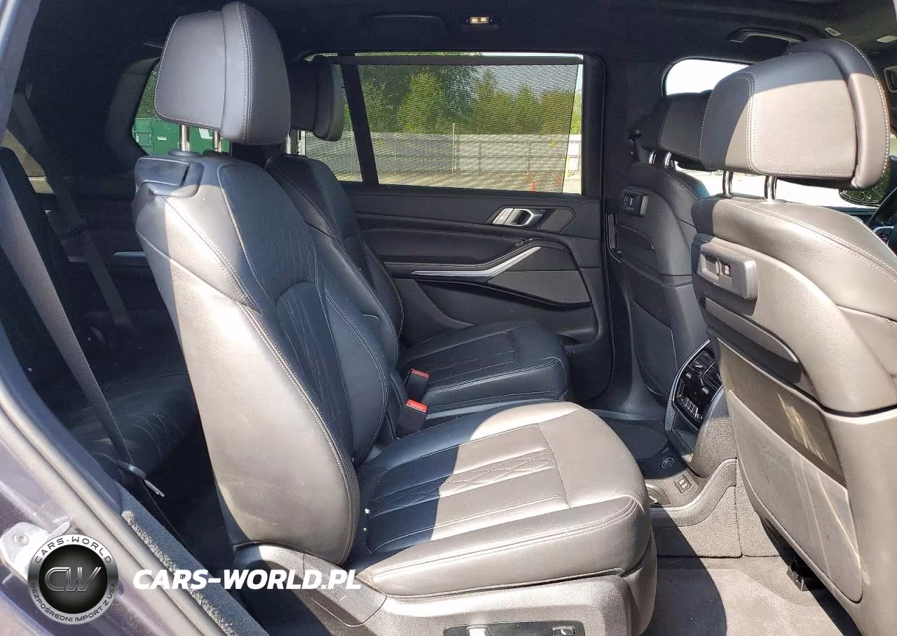 2020 BMW X7 M50I VIN:5UXCX6C01L9B04781 - 11