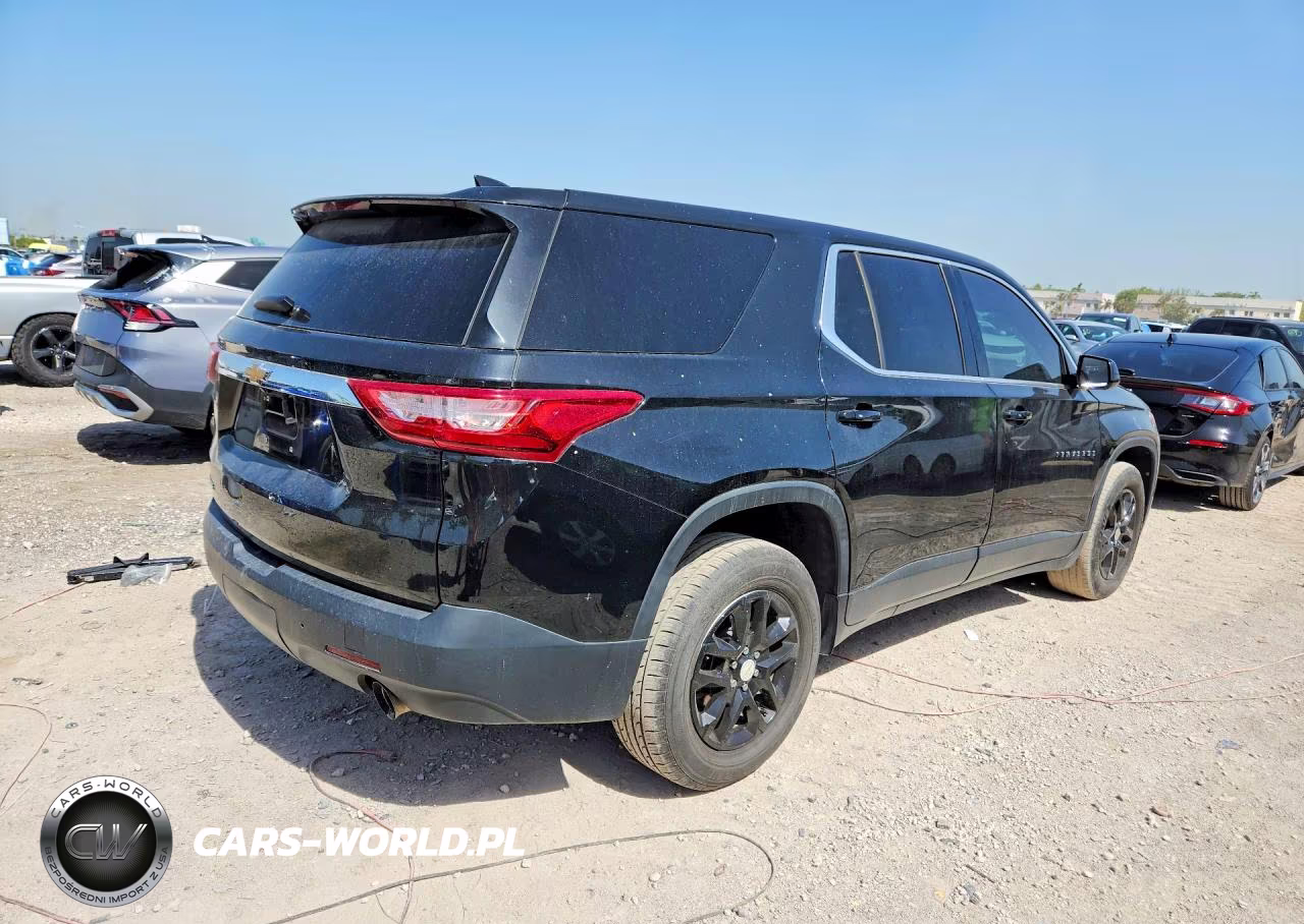 2020 Chevrolet Traverse Ls VIN:1GNERFKW3LJ252153 - 3