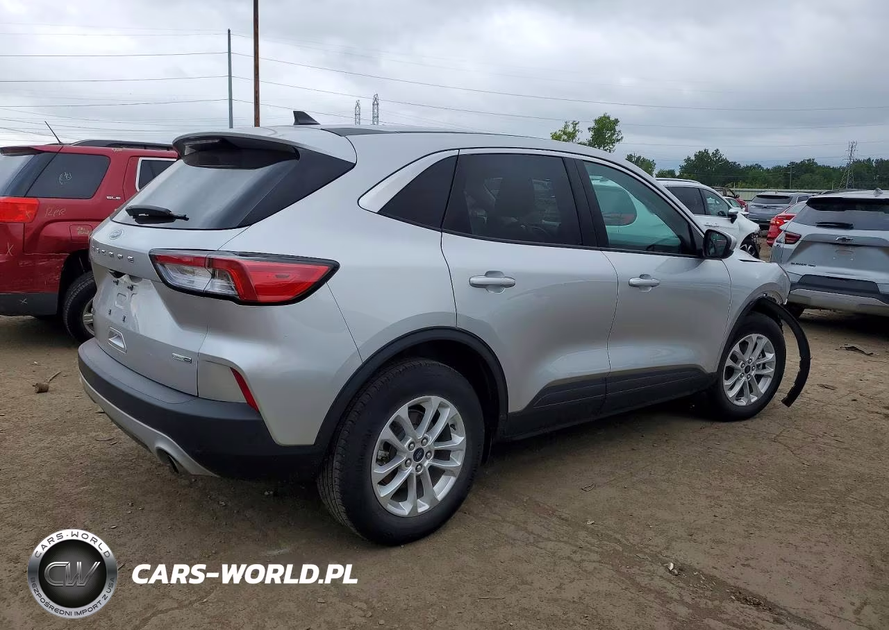 2020 Ford Escape Se VIN:1FMCU9G67LUC24293 - 3