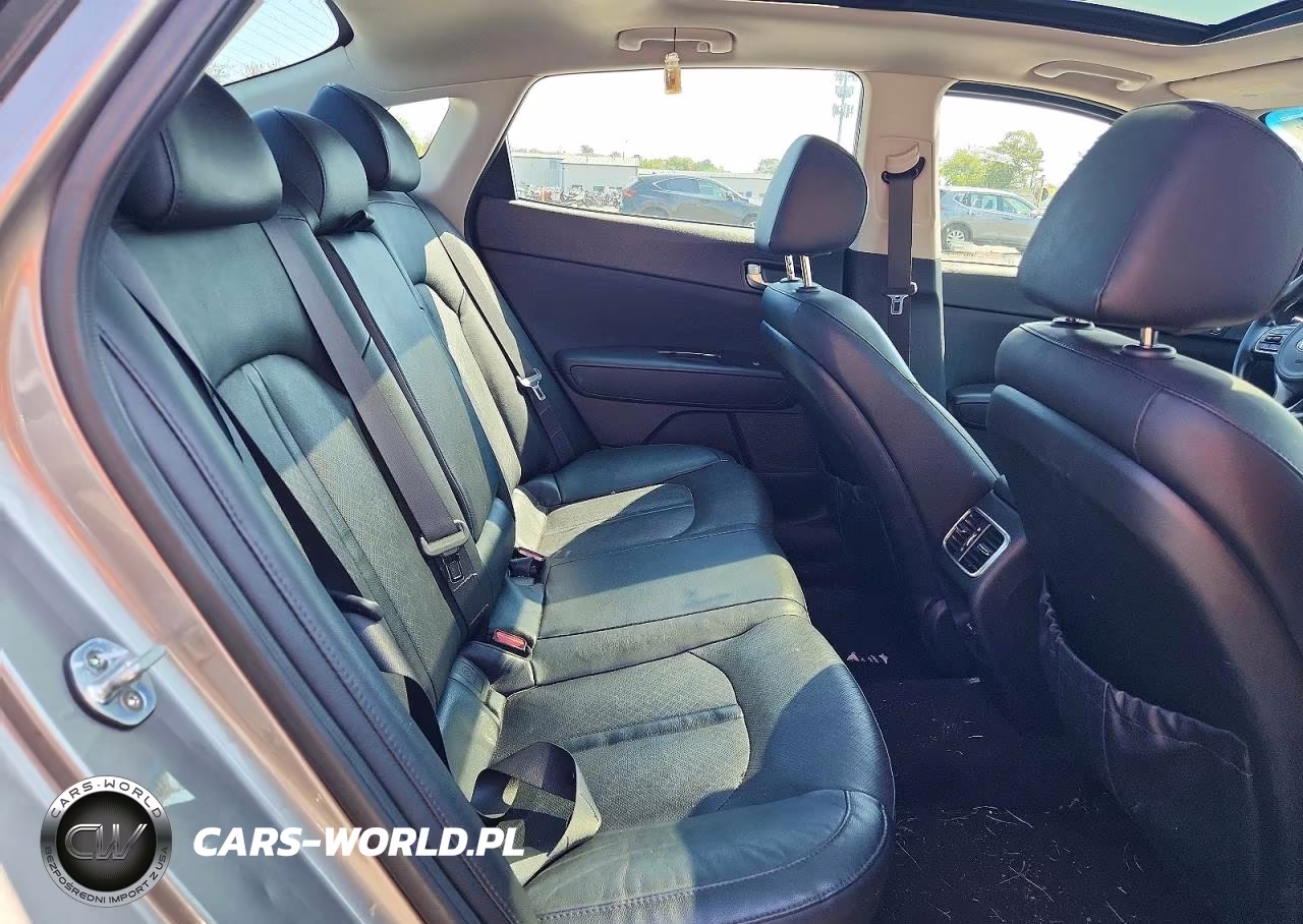 2018 Kia Optima Ex VIN:5XXGU4L39JG220849 - 10