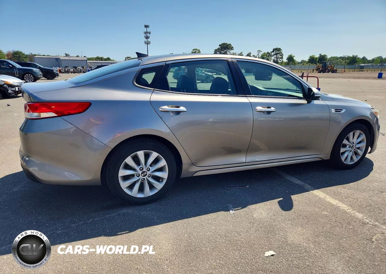 2018 Kia Optima Ex VIN:5XXGU4L39JG220849 - 3