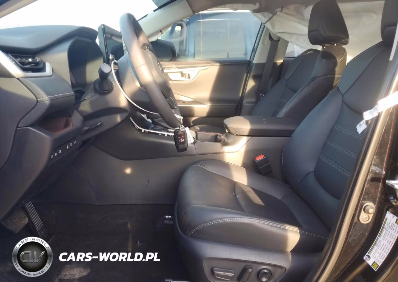 2025 Toyota Rav4 Limited VIN:2T3N1RFV3SW607793 - 7
