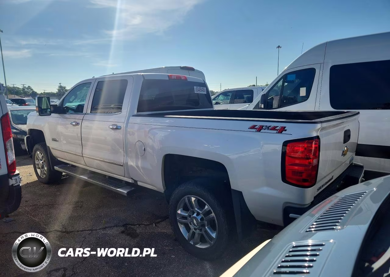 2019 Chevrolet Silverado K2500 High Country VIN:1GC1KUEYXKF219777 - 2