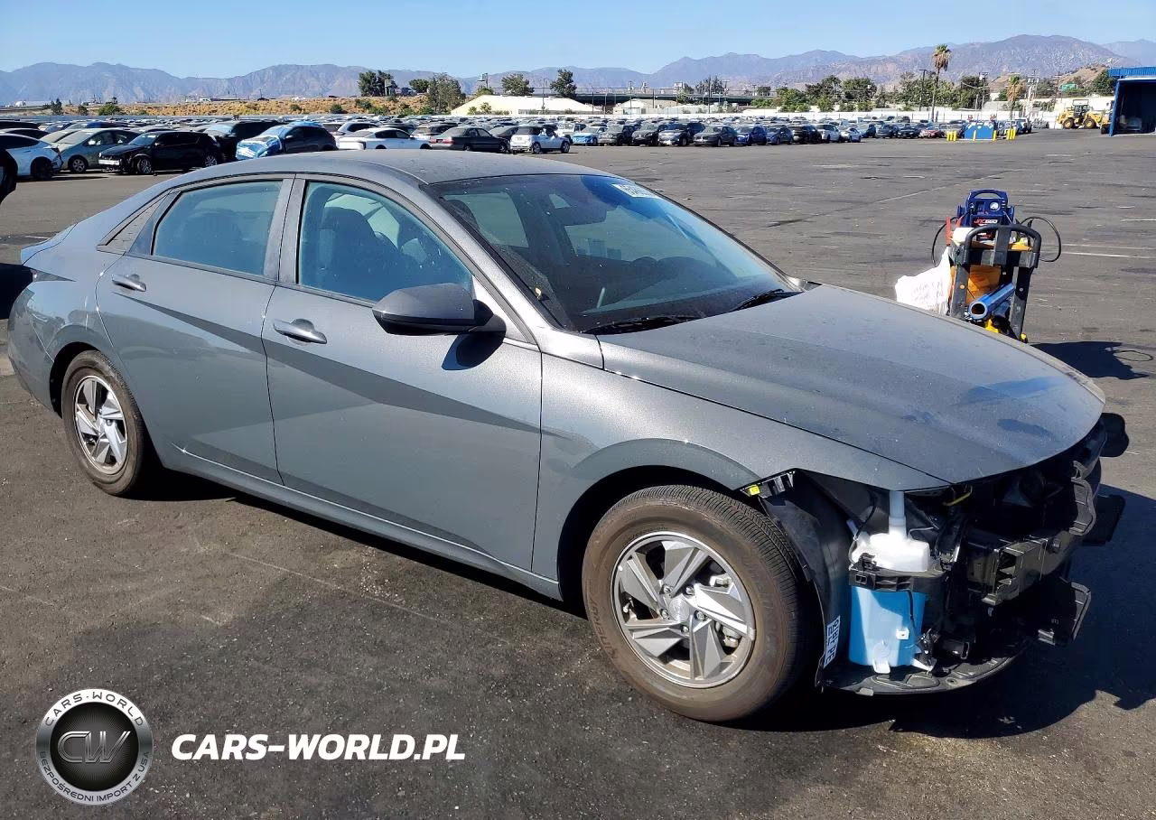 2025 Hyundai Elantra Se VIN:KMHLL4DG7SU054020 - 4