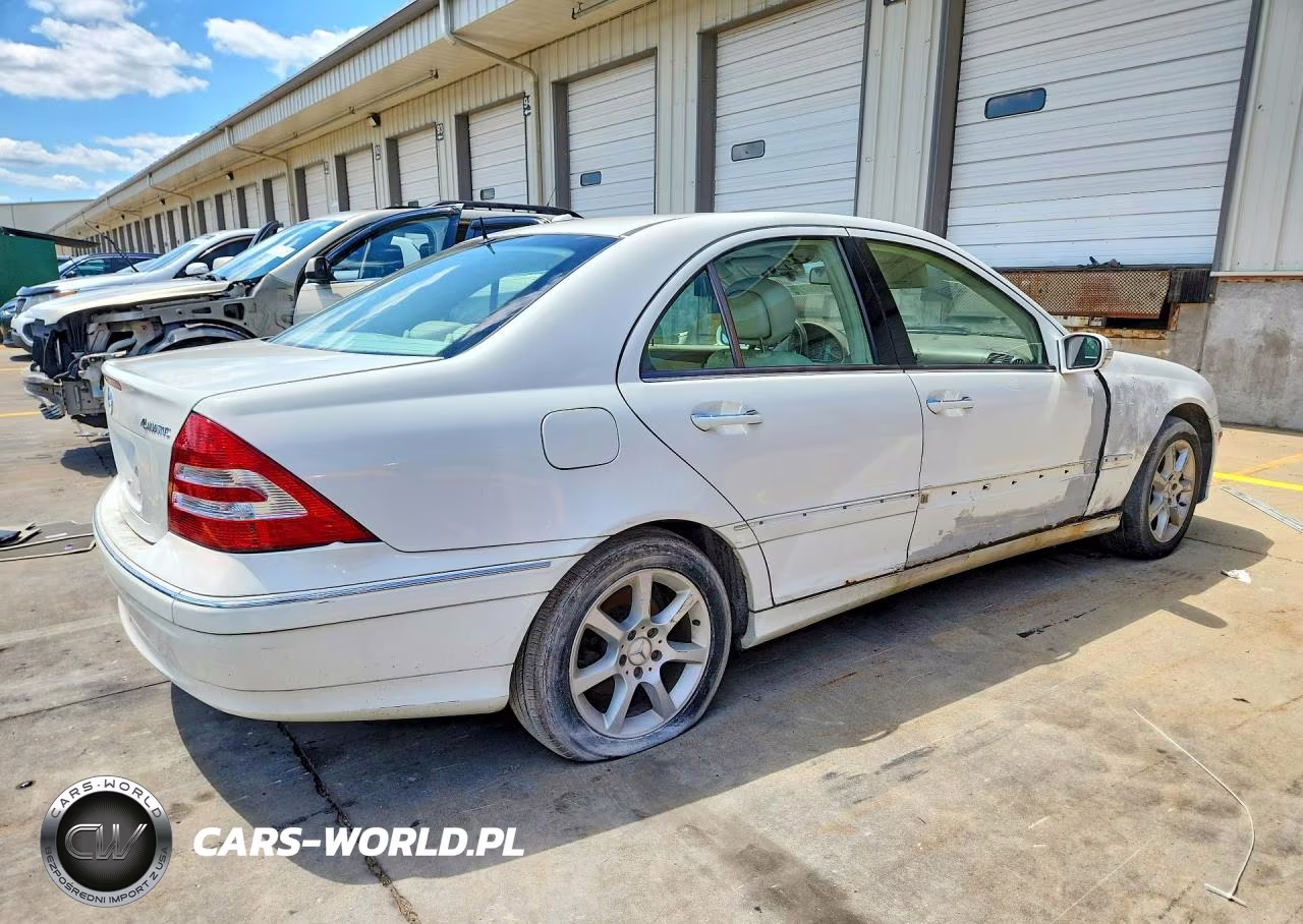 2007 Mercedes-Benz C 280 4Matic VIN:WDBRF92H57F912576 - 3