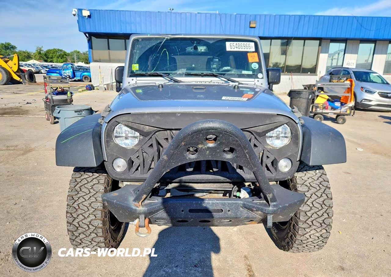 2017 Jeep Wrangler Unlimited Sport VIN:1C4BJWDG8HL510204 - 5