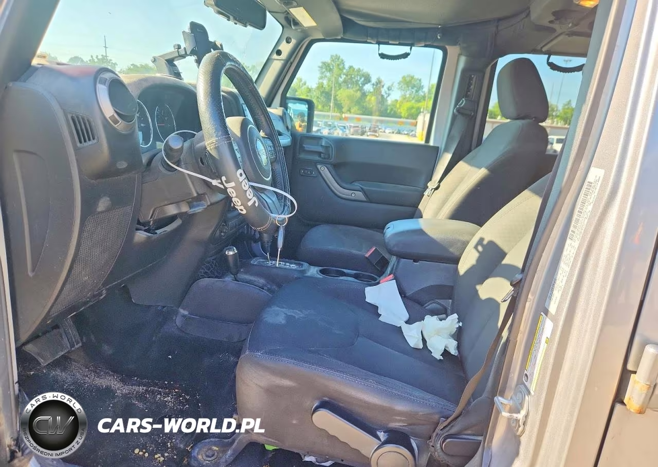 2017 Jeep Wrangler Unlimited Sport VIN:1C4BJWDG8HL510204 - 7