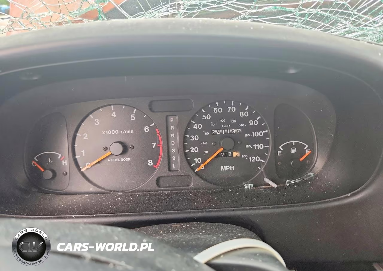 1999 Isuzu Rodeo S VIN:4S2CM58W3X4316166 - 9