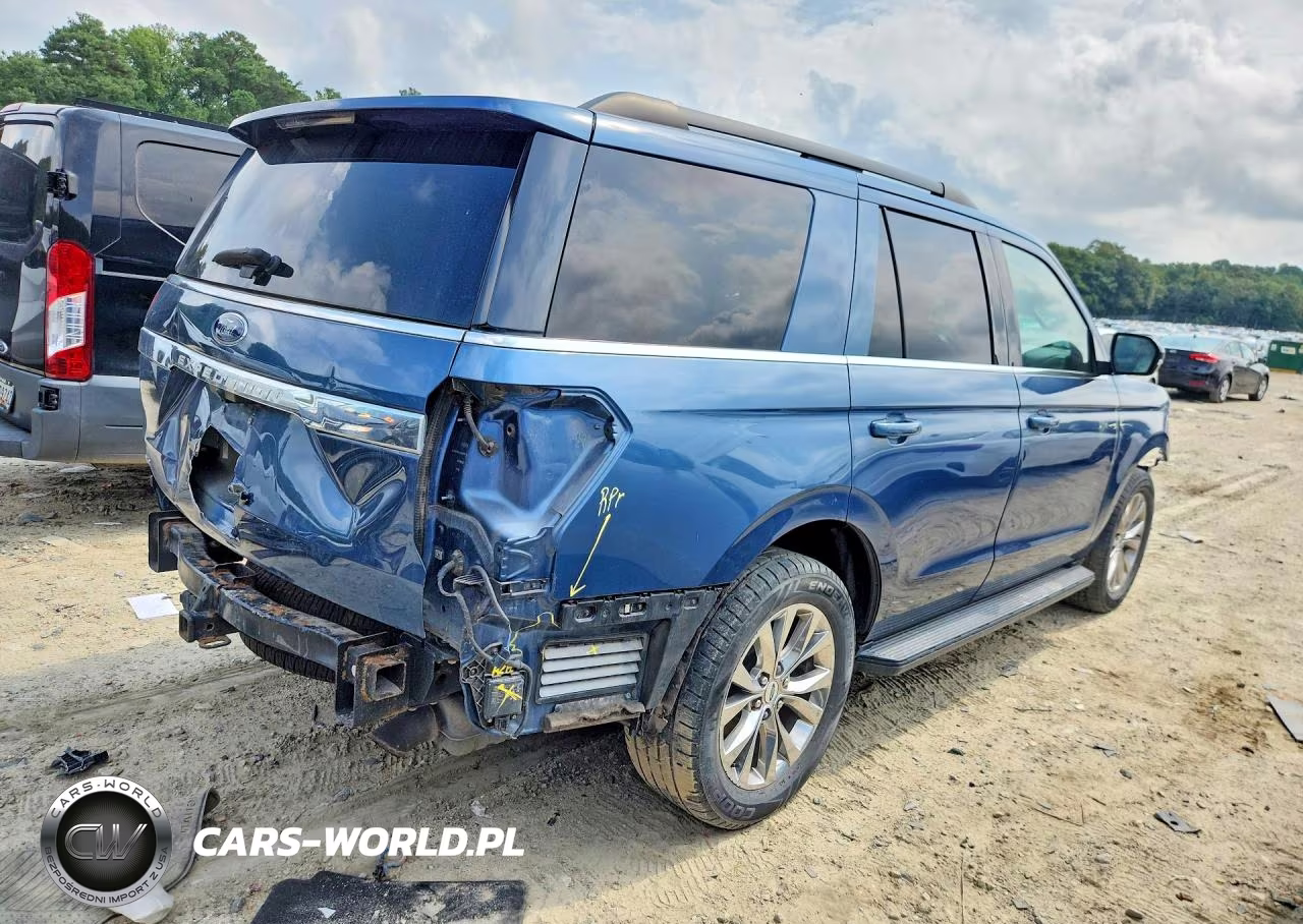 2019 Ford Expedition Xlt VIN:1FMJU1HT2KEA48016 - 3