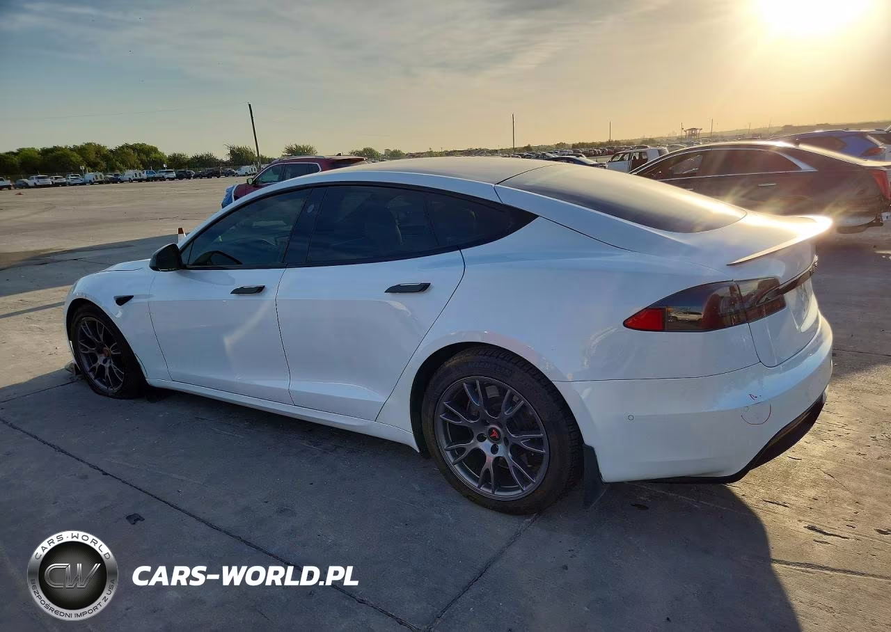 2022 Tesla Model S VIN:5YJSA1E68NF460038 - 2
