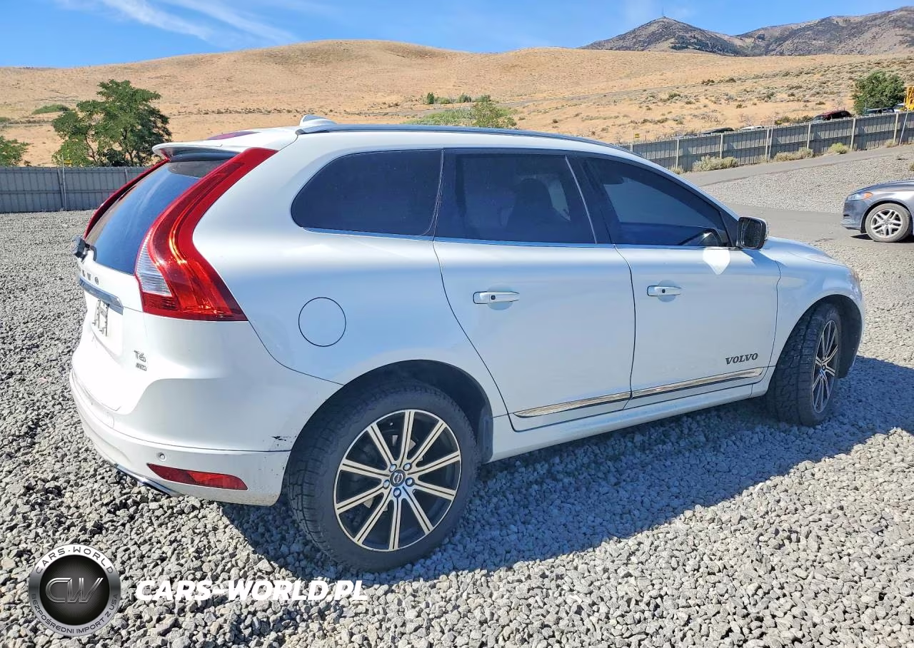 2017 Volvo Xc60 T6 Inscription VIN:YV449MRU6H2110617 - 3