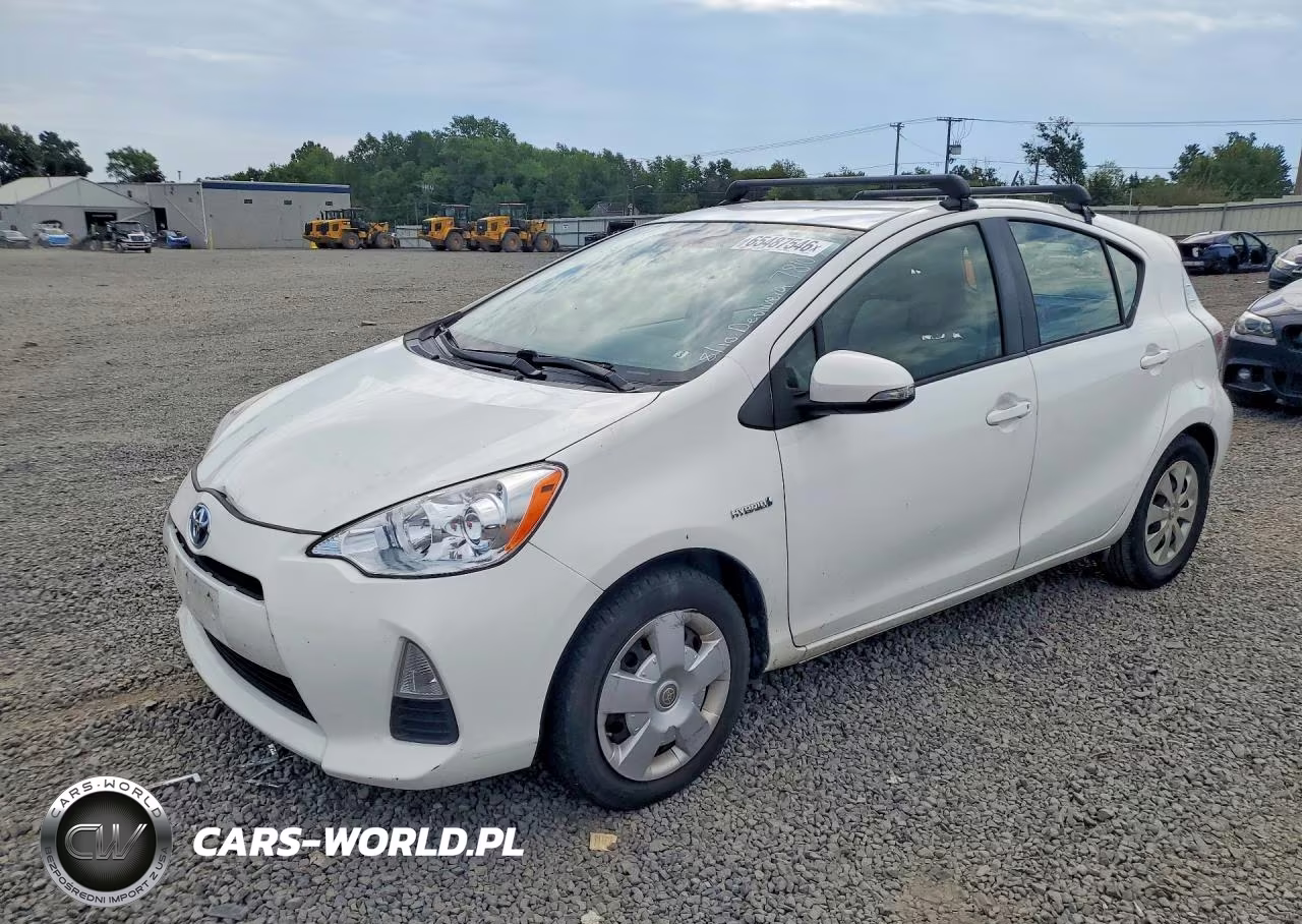2014 Toyota Prius C One