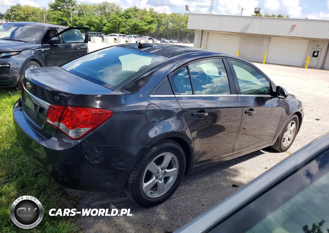 2015 Chevrolet Cruze Lt VIN:1G1PC5SB6F7234699 - 3