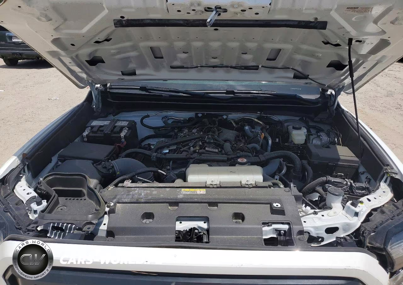 2025 Toyota Tacoma Sr VIN:3TYKD5HN2ST021429 - 12