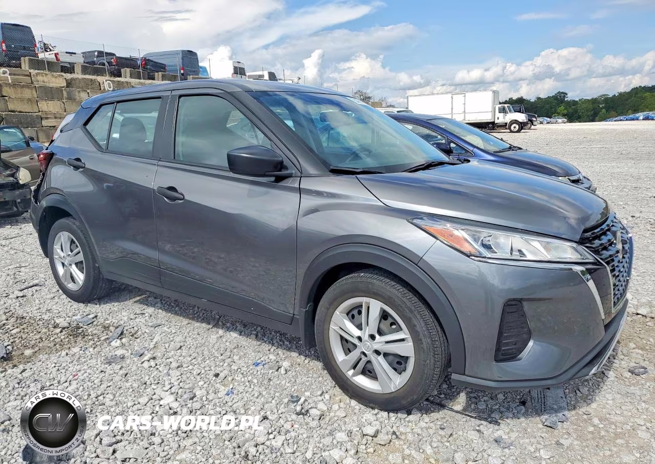 2023 Nissan Kicks S VIN:3N1CP5BV0PL522254 - 4