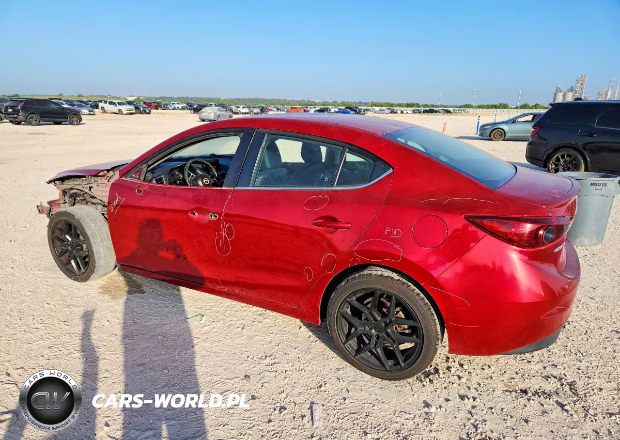 2018 Mazda 3 Touring VIN:3MZBN1V34JM184843 - 2