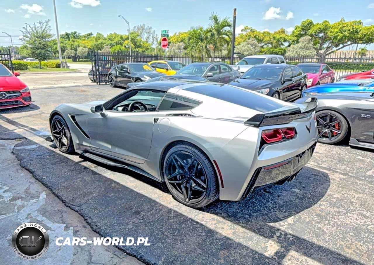 2016 Chevrolet Corvette Stingray 3Lt VIN:1G1YF2D76G5109122 - 3
