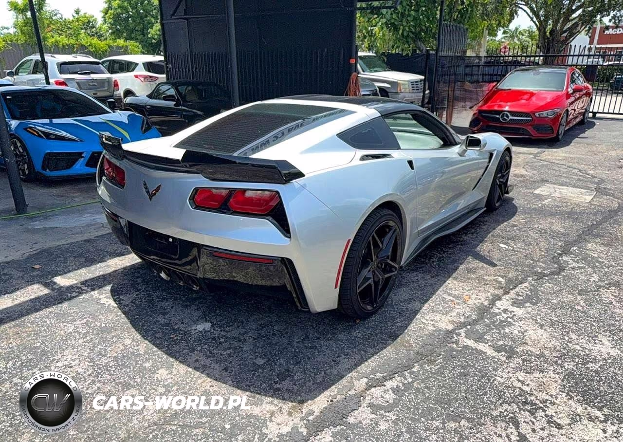 2016 Chevrolet Corvette Stingray 3Lt VIN:1G1YF2D76G5109122 - 4