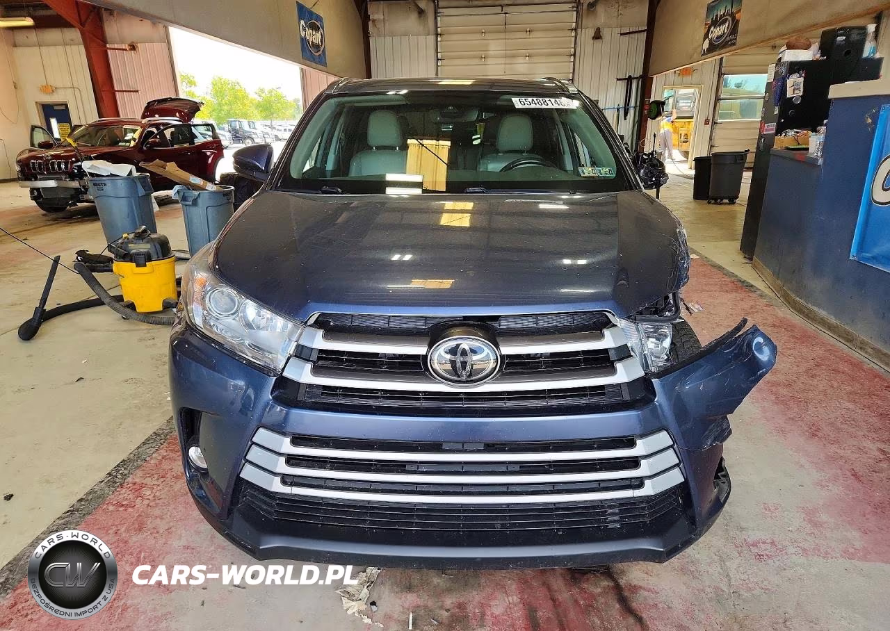 2017 Toyota Highlander Xle VIN:5TDJZRFH1HS429281 - 5