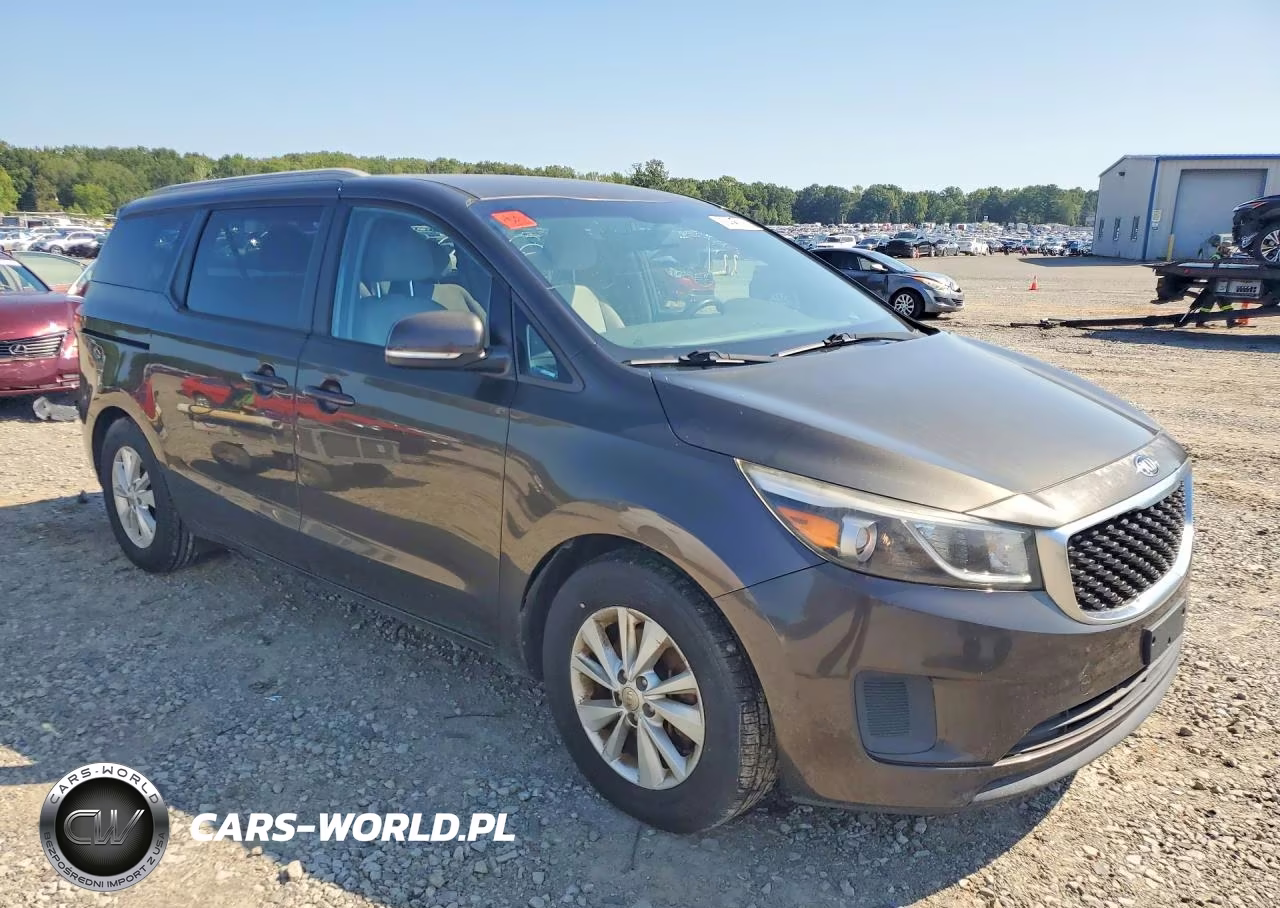2016 Kia Sedona Lx VIN:KNDMB5C19G6175836 - 4