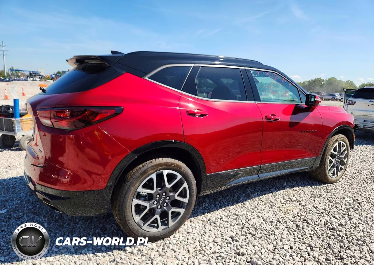 2025 Chevrolet Blazer Rs VIN:3GNKBKRS8SS270602 - 3