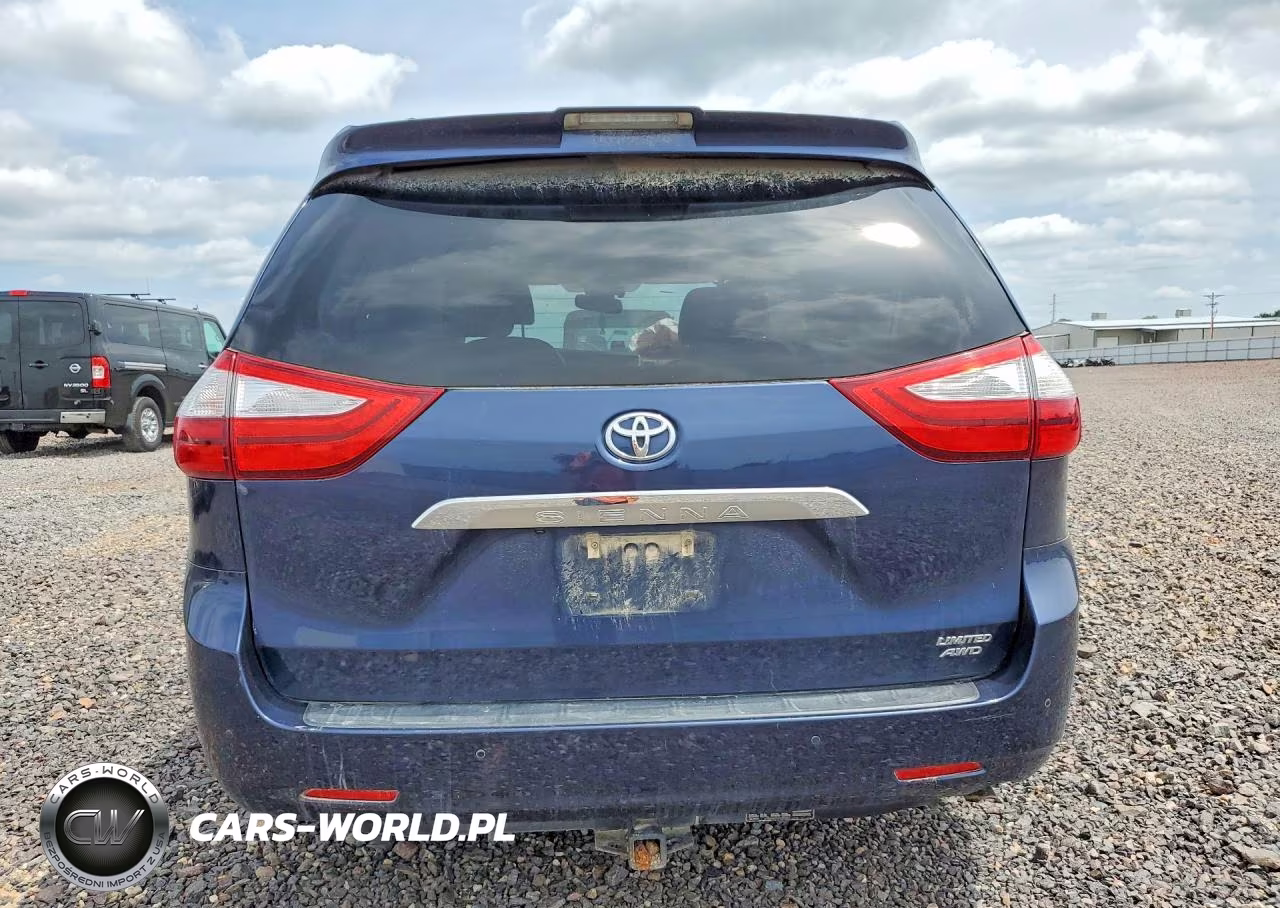 2018 Toyota Sienna Limited Premium 7-Passenger VIN:5TDDZ3DC8JS194076 - 6