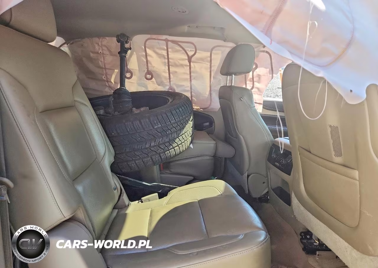 2016 Chevrolet Suburban K1500 Ltz VIN:1GNSKJKC6GR166147 - 11