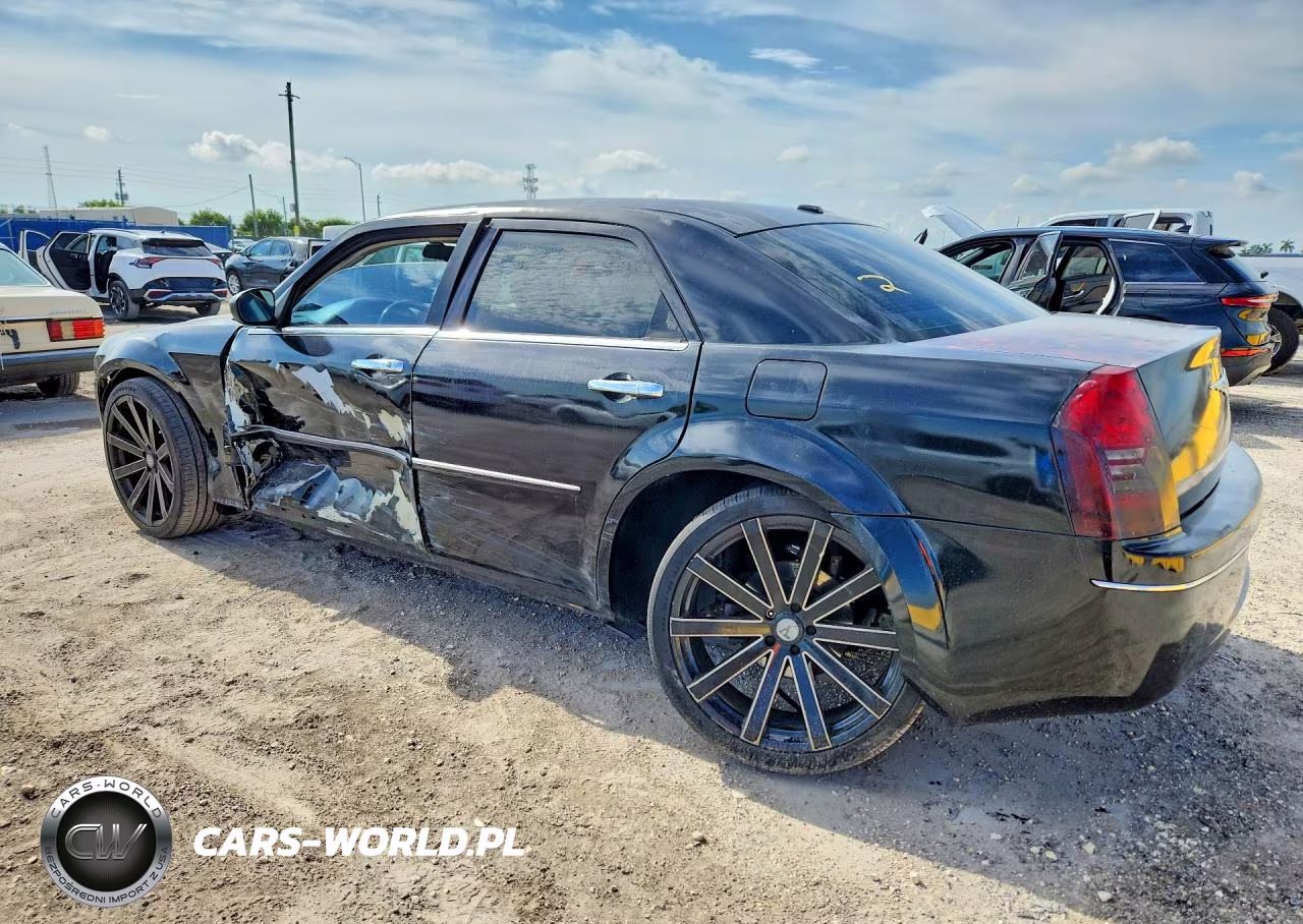 2010 Chrysler 300 Touring VIN:2C3CA5CV1AH254011 - 2
