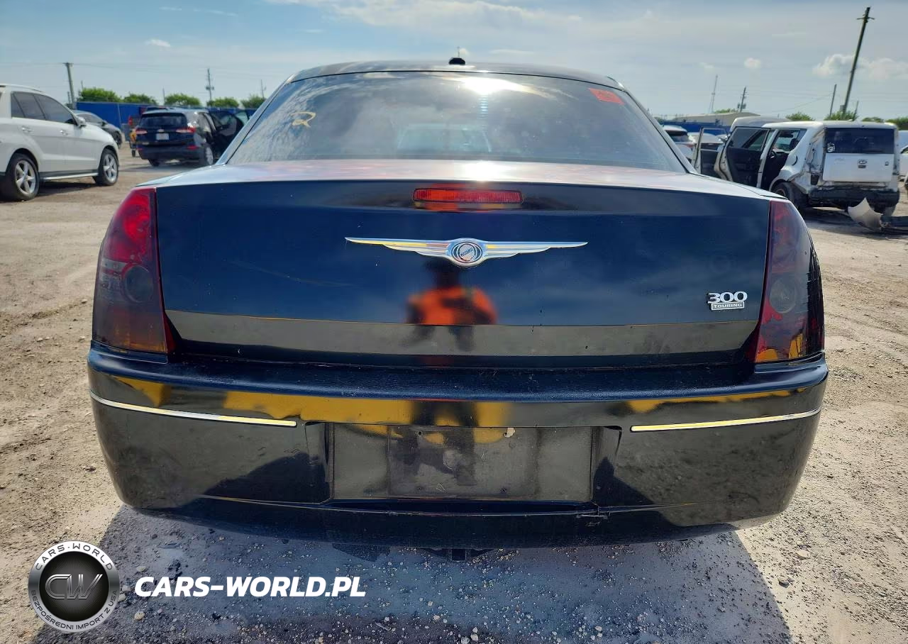 2010 Chrysler 300 Touring VIN:2C3CA5CV1AH254011 - 6