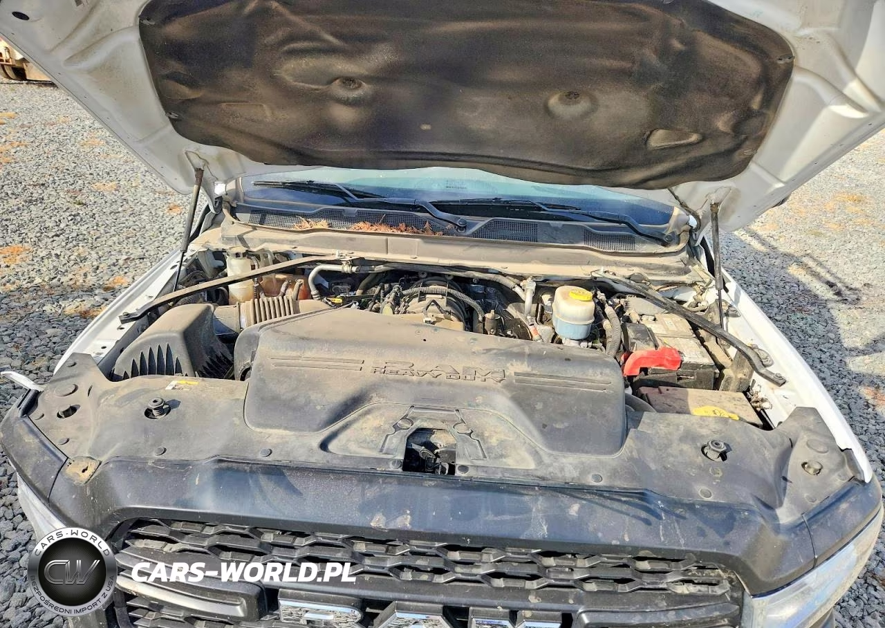 2022 Ram 3500 VIN:3C7WRSAJ0NG279815 - 11