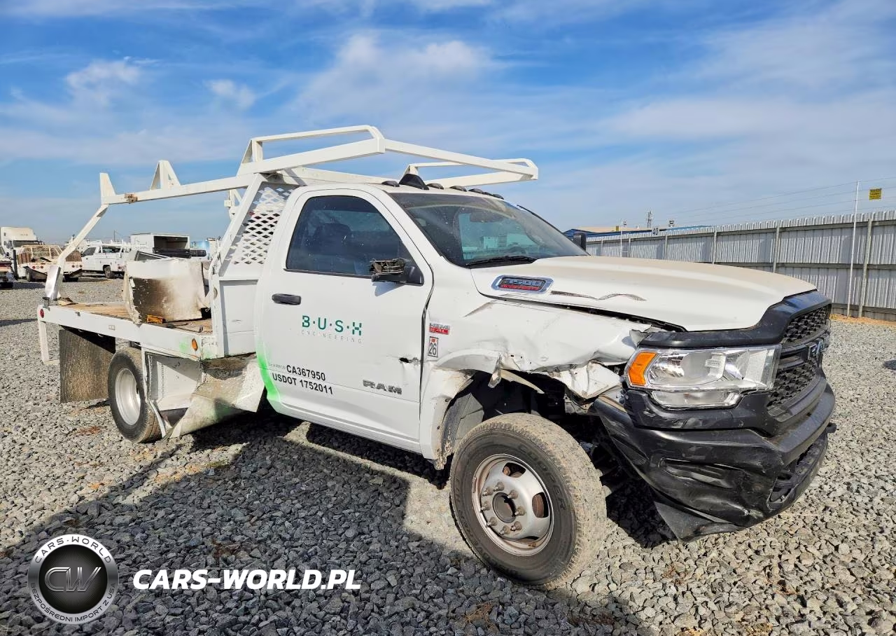 2022 Ram 3500 VIN:3C7WRSAJ0NG279815 - 4